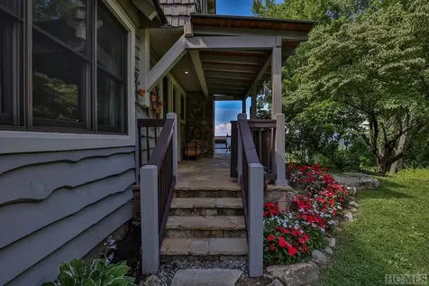 44 Milkweed Trail Glenville NC 28736