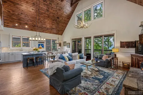 44 Milkweed Trail Glenville NC 28736