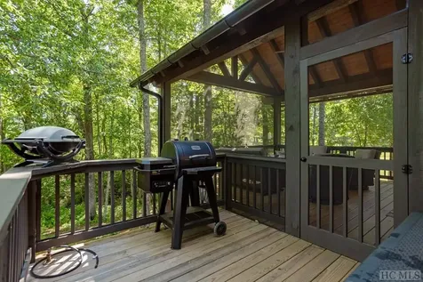20 Camp Fire Trail Glenville NC 28736