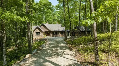 195 Roaming Road Glenville NC 28736