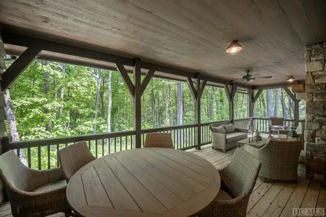 195 Roaming Road Glenville NC 28736
