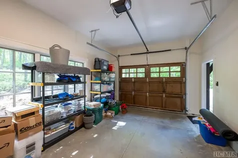 195 Roaming Road Glenville NC 28736