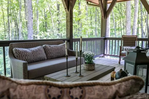 195 Roaming Road Glenville NC 28736