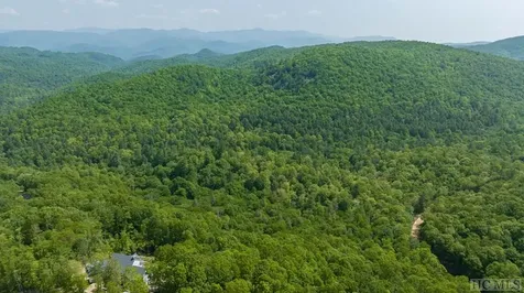195 Roaming Road Glenville NC 28736