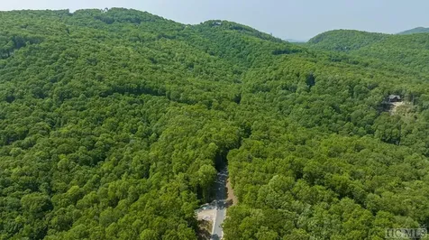 195 Roaming Road Glenville NC 28736