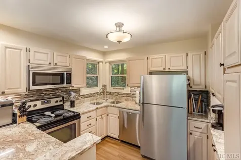 134 Racquet Club Villas Drive Sapphire NC 28774