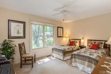 134 Racquet Club Villas Drive Sapphire NC 28774