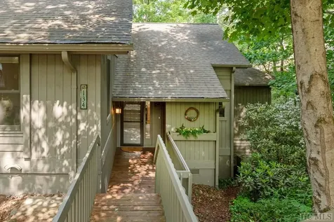 134 Racquet Club Villas Drive Sapphire NC 28774