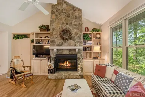 134 Racquet Club Villas Drive Sapphire NC 28774