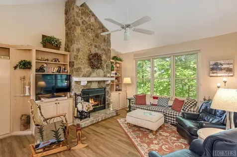 134 Racquet Club Villas Drive Sapphire NC 28774