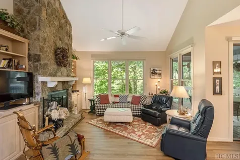 134 Racquet Club Villas Drive Sapphire NC 28774