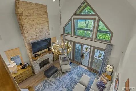 185 Glenridge Road Glenville NC 28736