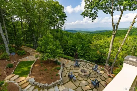 185 Glenridge Road Glenville NC 28736