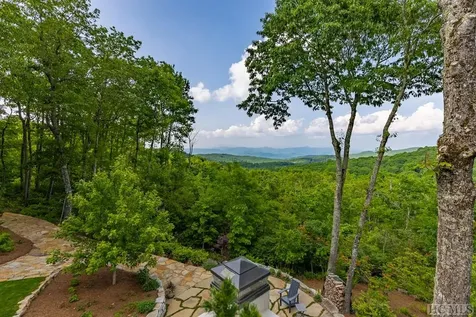 185 Glenridge Road Glenville NC 28736