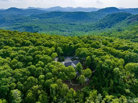 185 Glenridge Road Glenville NC 28736