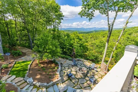 185 Glenridge Road Glenville NC 28736