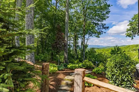 185 Glenridge Road Glenville NC 28736
