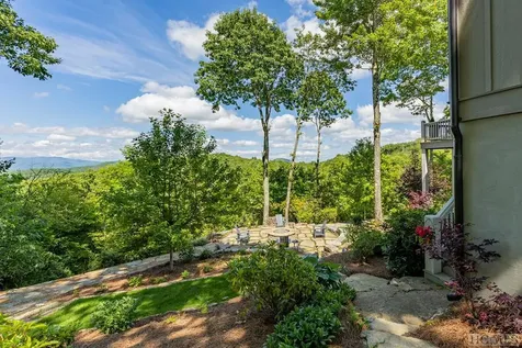 185 Glenridge Road Glenville NC 28736