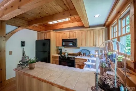 320 Catesby Trail Cashiers NC 28717