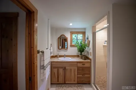 320 Catesby Trail Cashiers NC 28717