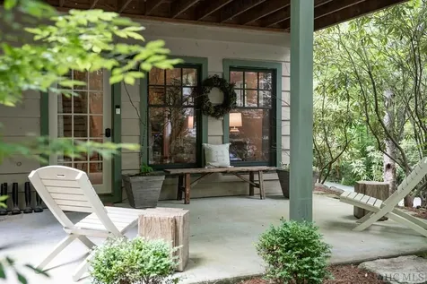 320 Catesby Trail Cashiers NC 28717
