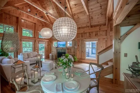 320 Catesby Trail Cashiers NC 28717