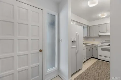98 Dogwood Knob Lane Sapphire NC 28774