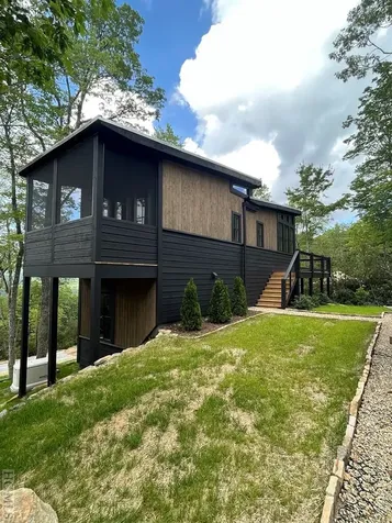 111 Moonstone Loop Highlands NC 28741