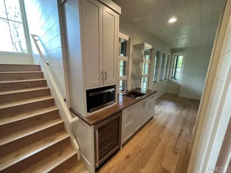111 Moonstone Loop Highlands NC 28741