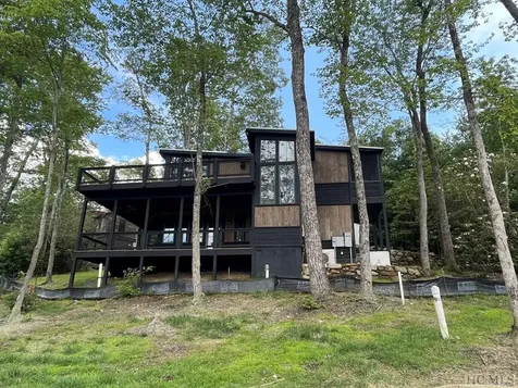 111 Moonstone Loop Highlands NC 28741