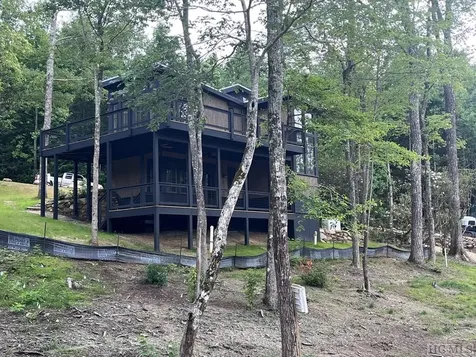 111 Moonstone Loop Highlands NC 28741