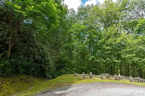 Lot 23 Piney Knob Trail Cullowhee NC 28723
