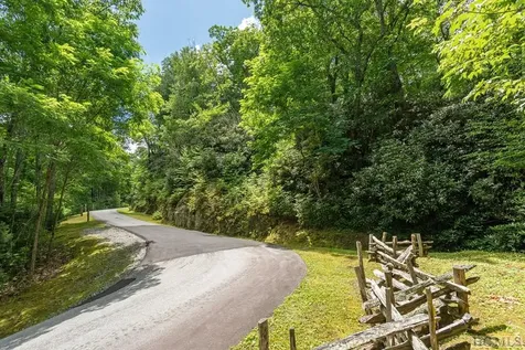 Lot 23 Piney Knob Trail Cullowhee NC 28723