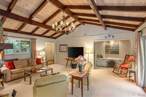 21 E View Road Highlands NC 28741