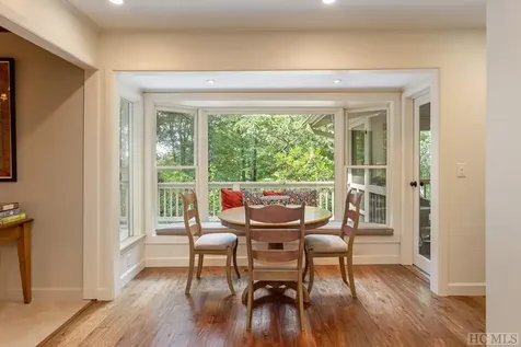 21 E View Road Highlands NC 28741