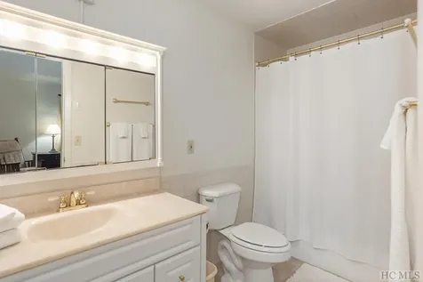 21 E View Road Highlands NC 28741