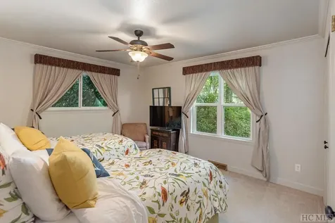 21 E View Road Highlands NC 28741