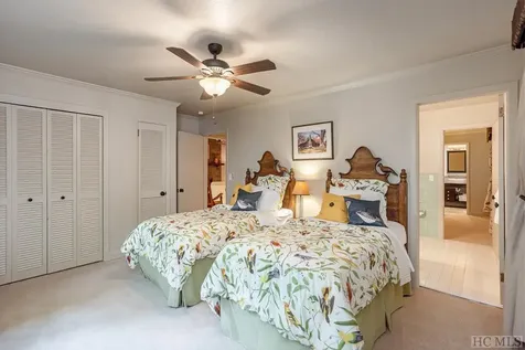 21 E View Road Highlands NC 28741