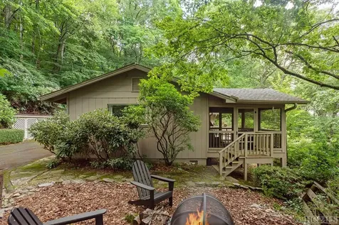 21 E View Road Highlands NC 28741