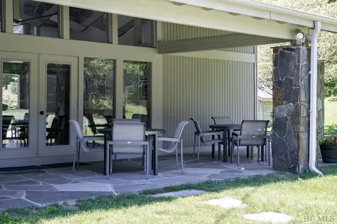 21 E View Road Highlands NC 28741