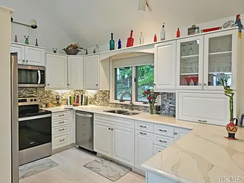 256 S Buckberry Drive Sapphire NC 28774