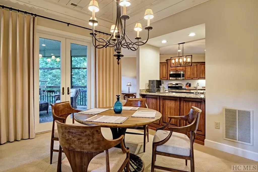 143 D Turning Leaf Lane Highlands NC 28741