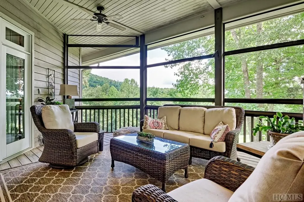 143 D Turning Leaf Lane Highlands NC 28741