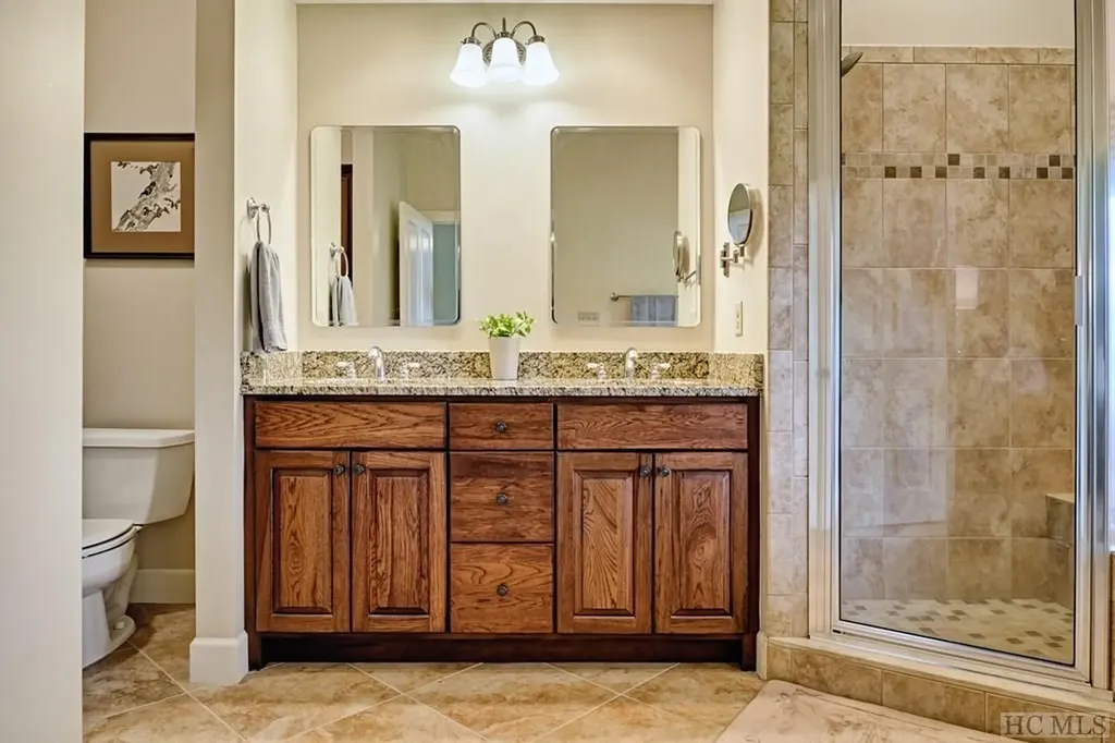 143 D Turning Leaf Lane Highlands NC 28741