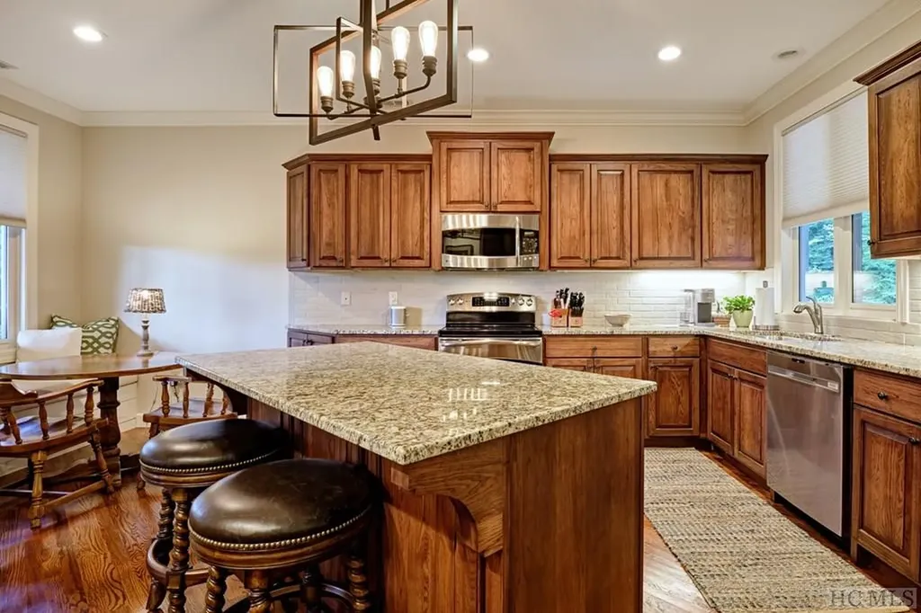 143 D Turning Leaf Lane Highlands NC 28741