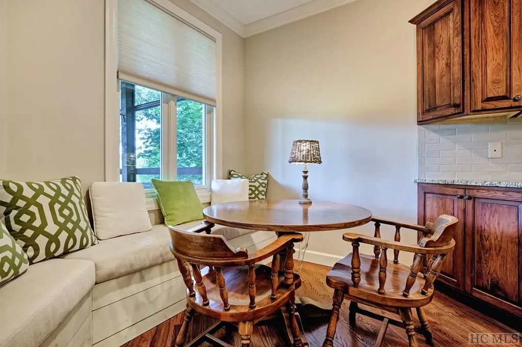 143 D Turning Leaf Lane Highlands NC 28741