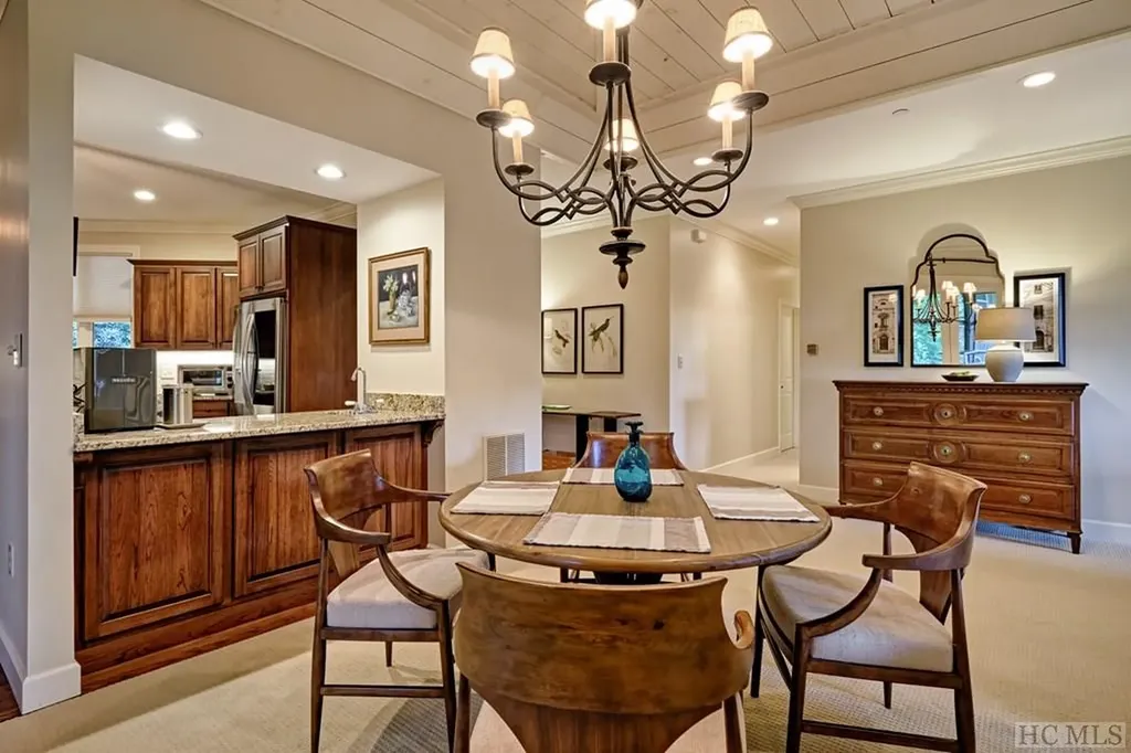 143 D Turning Leaf Lane Highlands NC 28741