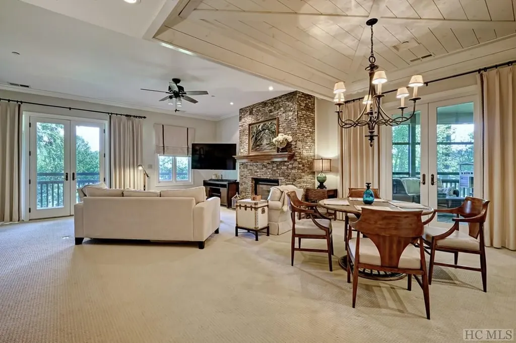 143 D Turning Leaf Lane Highlands NC 28741