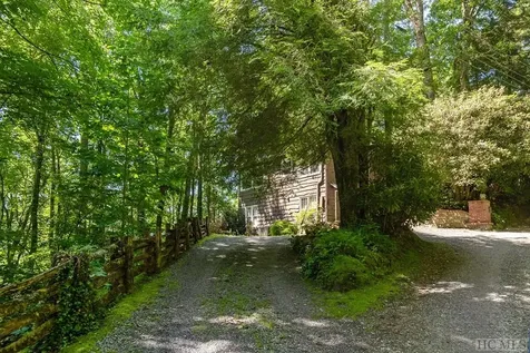 376 Wingina Place Highlands NC 28741