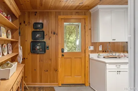 376 Wingina Place Highlands NC 28741